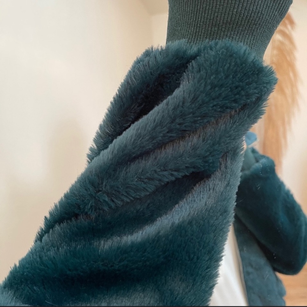 Fur Bomber Jacket - Picture 7 of 10